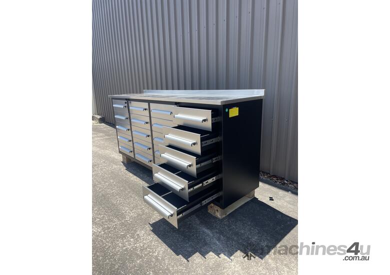 Unused 20 Drawer 7ft Workbench