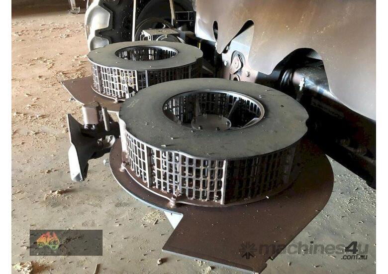 (8709) Case IH 9240 with MacDon FD75 Flex Draper 45ft & Trailer