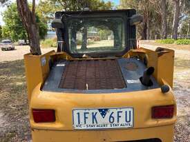2011 Caterpillar 216B3 Wheeled Skid Steer - picture2' - Click to enlarge