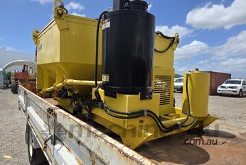 Falcon   4 Ton Asphalt Hot Box