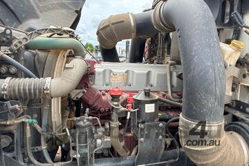 Trident 2020 Mack   Prime Mover