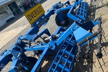 2023 GRIZZLY Wheel Track Renovator