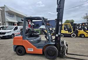 2019 Toyota 32-8FGJ35 LPG Forklift