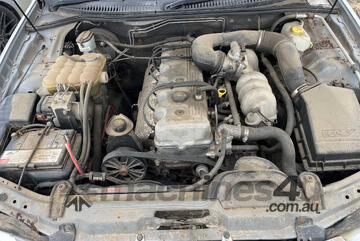 Ford 2001   Falcon Sedan