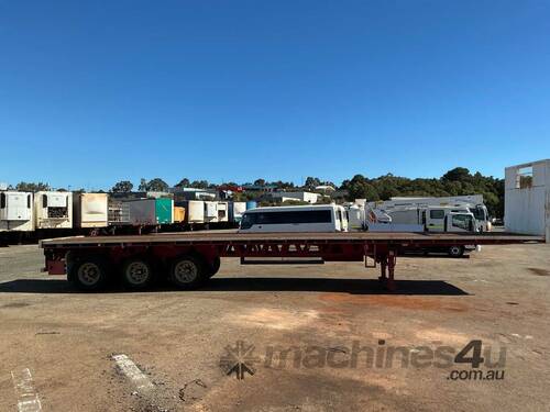 2007 Maxitrans ST3 Tri Axle Flat Top Trailer