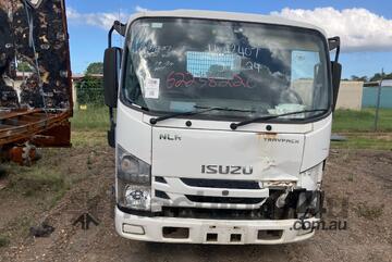 2017 Isuzu NLR 45-150 Table Top