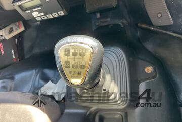 2015 Hino 500 1728GH Refrigerated Pantech (Day Cab)