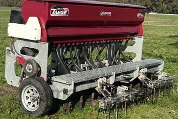 Taege Seeddrill for sale