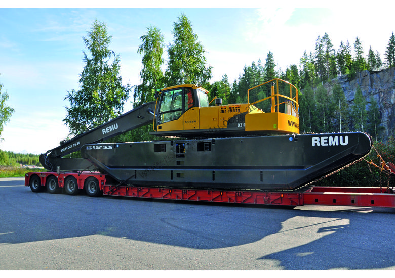 New remu BIG FLOAT 720 Tonne Excavator in , Listed on Machines4u