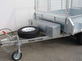 8 x 5 Heavy Duty Galvanised Hydraulic Tipper - picture1' - Click to enlarge