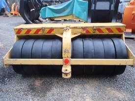 Free Roll Roller RL11 - picture0' - Click to enlarge