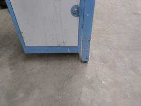 Heavy Duty Workbench #A - picture4' - Click to enlarge