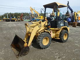CAT 901B Wheel Loader - picture0' - Click to enlarge