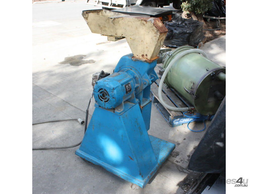 Used Plastics granulator 415V 2 5kW Plastic Granulators in OTTOWAY, SA