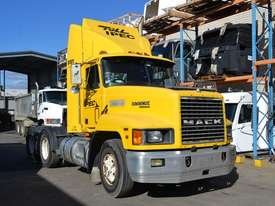 1995 MACK CHR688RST CHR - picture0' - Click to enlarge