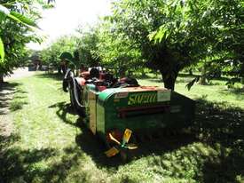 CHESTNUT HARVESTER - picture0' - Click to enlarge