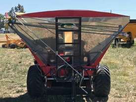 2018 IRIS VIKING 3000 TRAILING BELT SPREADER (3000L) - picture1' - Click to enlarge
