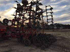 Morris Concept 2000 Air Seeder Seeding/Planting Equip - picture0' - Click to enlarge