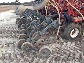 Morris Concept 2000 Air Seeder Seeding/Planting Equip - picture1' - Click to enlarge