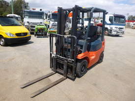 1999 Toyota 42-7FG15 1.5 Tonne Container Forklift - In Auction - picture0' - Click to enlarge