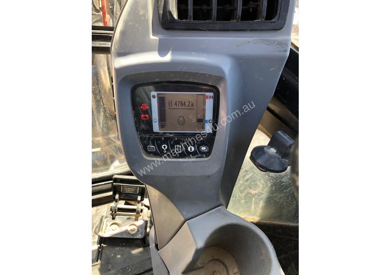 caption SOLD---4.8 Ton KUBOTA Excavator