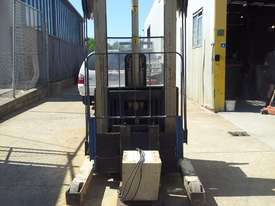Forklift - 1.1 tonne Walkie stacker - picture1' - Click to enlarge