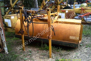 3pl broom , bonne , ex council QLD