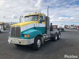 1997 Kenworth T401 - picture2' - Click to enlarge