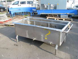 3 Section Stainless Steel Dip Dipping Tank - Approx. 950L - picture0' - Click to enlarge