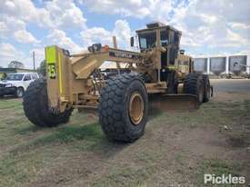 1984 Caterpillar 16G - picture1' - Click to enlarge