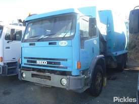 2004 Iveco Acco 2350G - picture2' - Click to enlarge