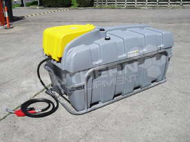 800L Diesel Fuel Tank 12V Italian pump TFPOLYDD - picture0' - Click to enlarge