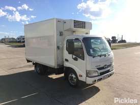 2013 Hino 300 616 - picture0' - Click to enlarge