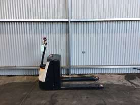 Electric Forklift Walkie Pallet WP Series 2009 - picture1' - Click to enlarge