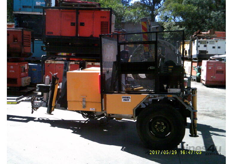 caption 1.5 ton self loading , 2cyl diesel , as new , 70hrs , 2015 model