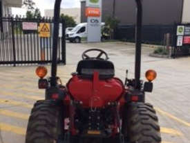 Mahindra 2216 FWA/4WD Tractor - picture1' - Click to enlarge