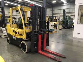 5.5T LPG Counterbalance Forklift - picture1' - Click to enlarge