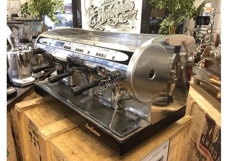 caption SAN MARINO LISA R 3 GROUP CHROME WITH BLACK BASE ESPRESSO COFFEE MACHINE