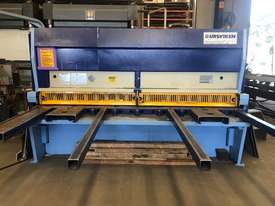 Ursviken 3m x 13mm Guillotine - picture0' - Click to enlarge