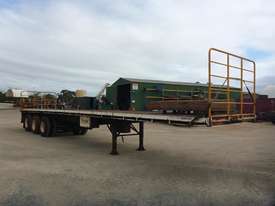 2006 Southern Cross Standard Tri Axle 45' Flat Top Lead Trailer - T18 - picture0' - Click to enlarge