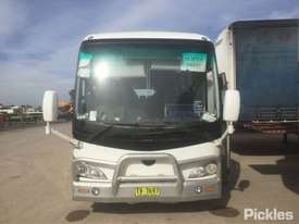 2013 Yutong T12 Coach - picture1' - Click to enlarge