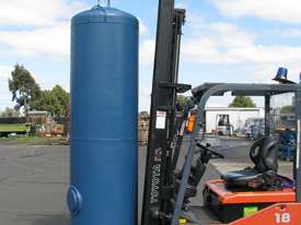 Vertical Air Compressor Receiver Tank 1000L - picture1' - Click to enlarge