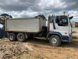 1999 Hino FS 6x4 Tipper Truck - picture2' - Click to enlarge