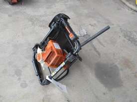 Stihl BT130 Post Hole Digger - picture0' - Click to enlarge