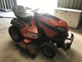 2011 Husqvarna Ride on Mower, Model: GTH 3052TF, Petrol - picture2' - Click to enlarge
