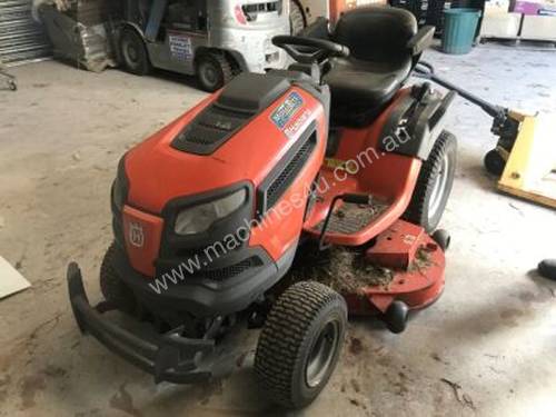 2011 Husqvarna Ride on Mower, Model: GTH 3052TF, Petrol