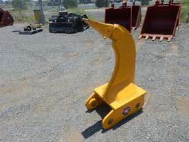 Ripper to suit Komatsu PC200 - picture0' - Click to enlarge