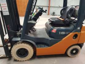 Toyota 32-8FG18 Forklift - picture1' - Click to enlarge