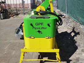 GPE PL1500 Vacuum Pipe Lifting Excavator Attachment  - picture1' - Click to enlarge