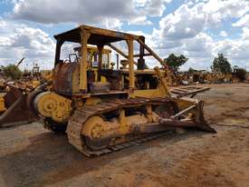 1971 Caterpillar D6C Bulldozer *DISMANTLING* - picture1' - Click to enlarge